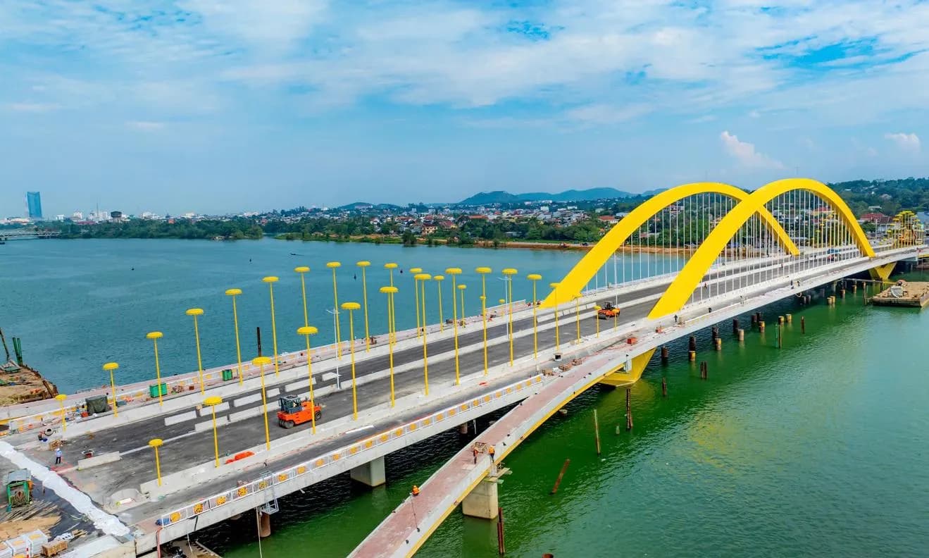 Huế đẩy nhanh tiến độ các dự án trọng điểm