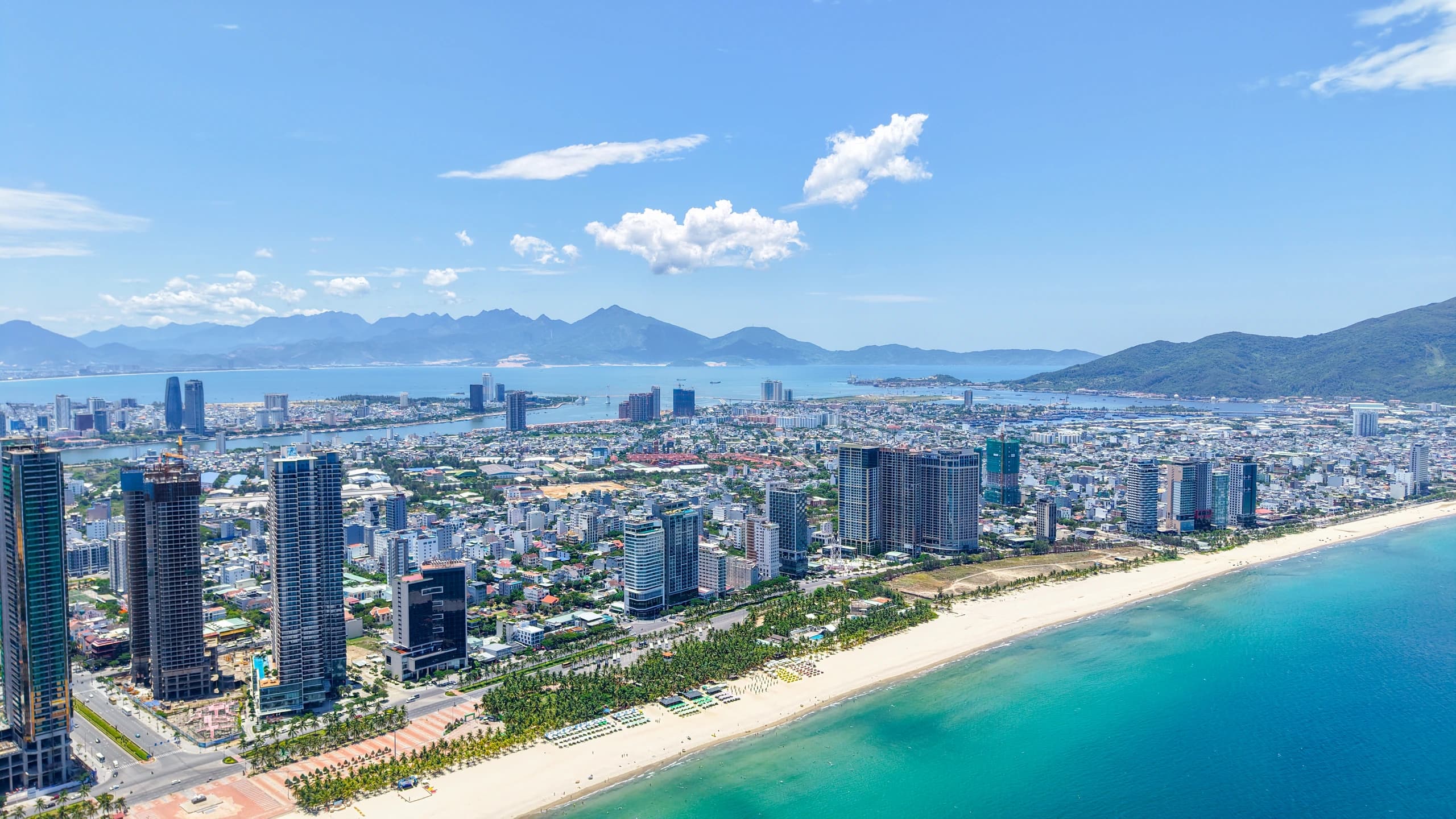 Đà Nẵng: Cải cách hạ tầng để trở thành siêu đô thị thương mại tự do và công nghệ cao